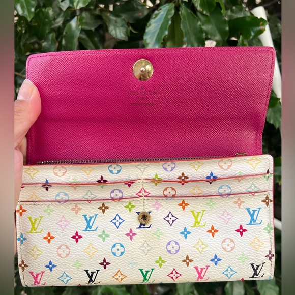 Louis Vuitton Marukami Wallet - Picture 6 of 10